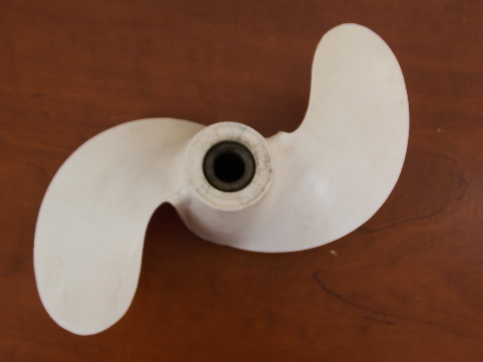 Johnson Evinrude 2 Blade Plastic Propeller 8 x 7 1/4 1972 1975 5.5HP